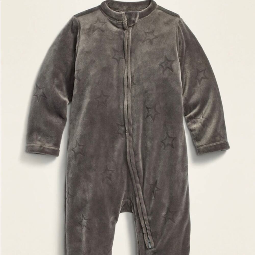 Old Navy Velour Footie Pajamas 3-6m